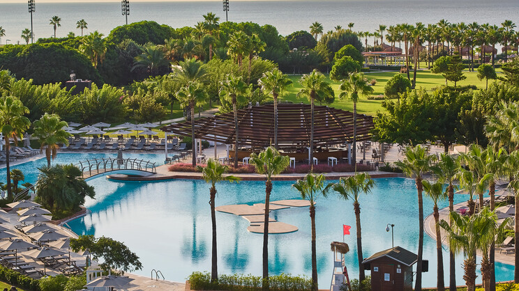 Lara Barut Collection